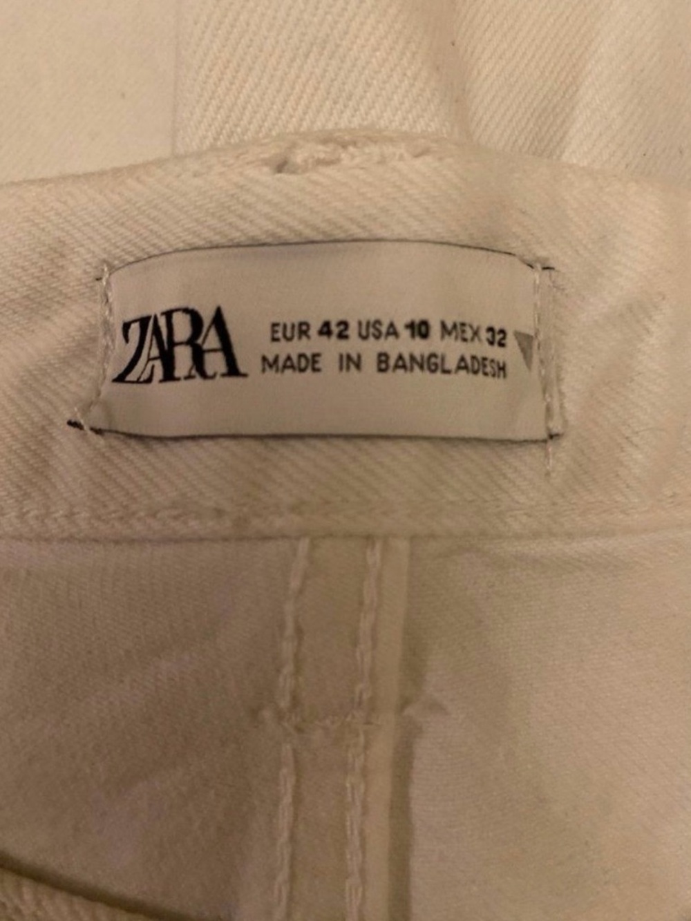 Zara, women’s white cotton high rise straight let frayed hem jeans size 10 - Picture 5 of 9